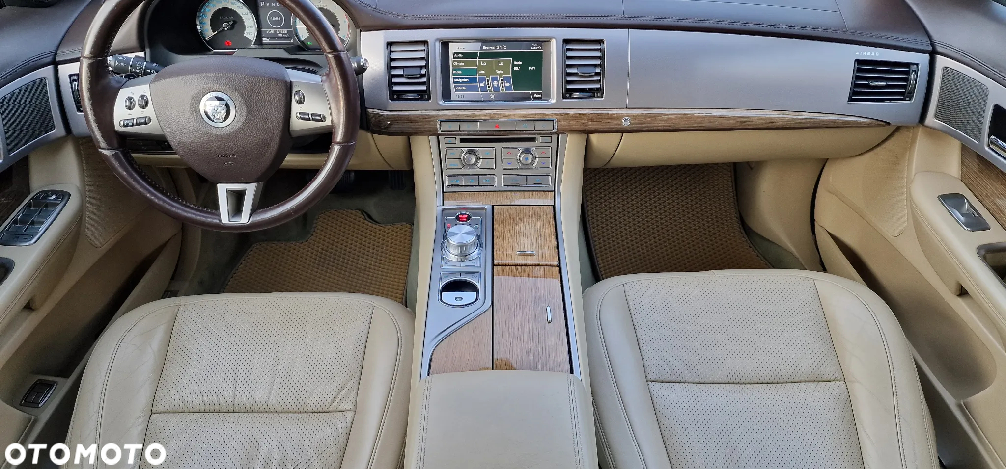 Jaguar XF 3.0 V6 Diesel Luxury - 28