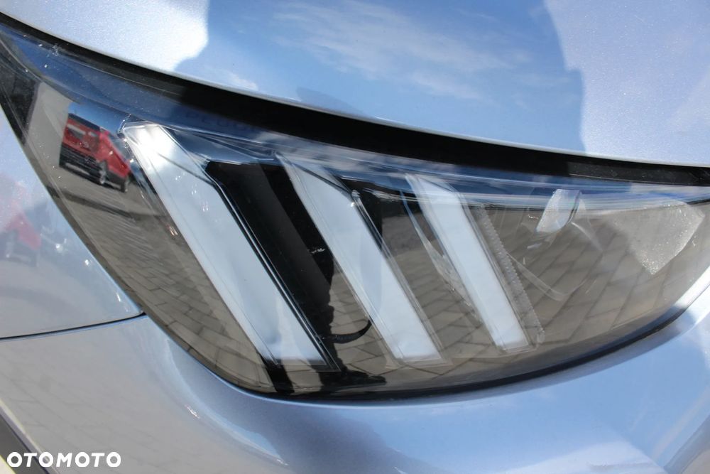 Peugeot 2008 GT+ - 13