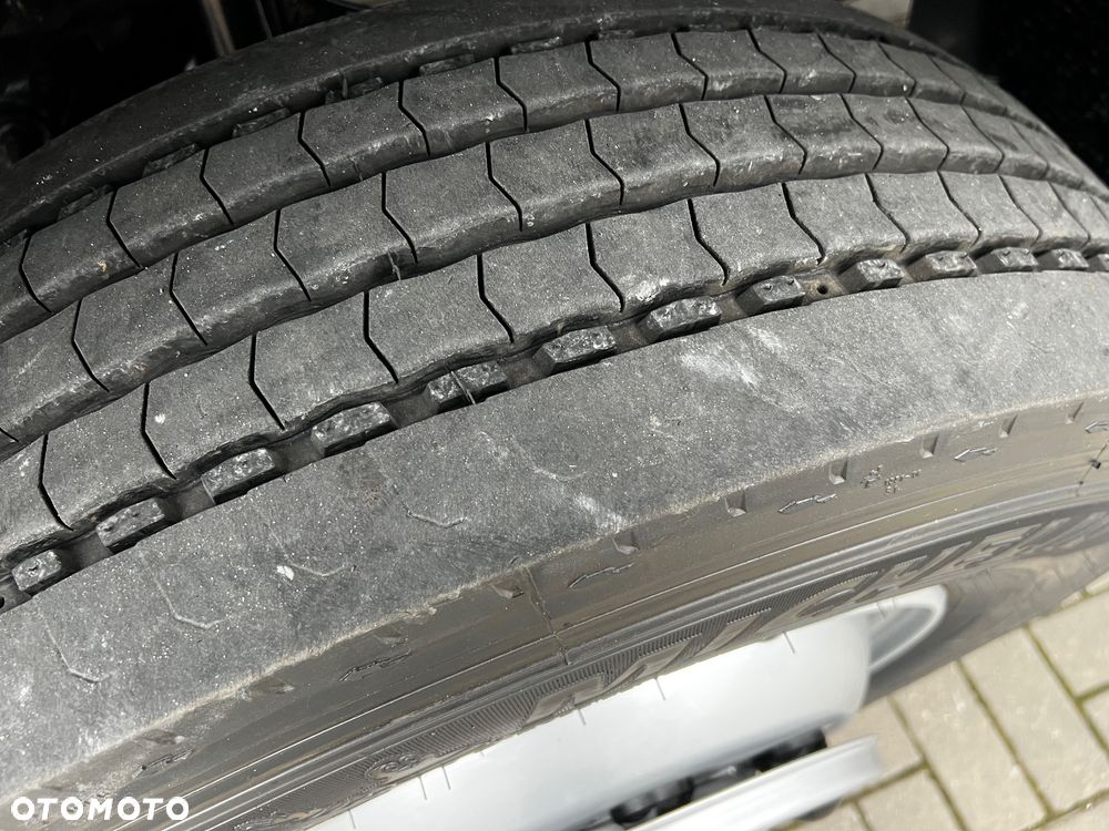 Mercedes-Benz ATEGO - 21