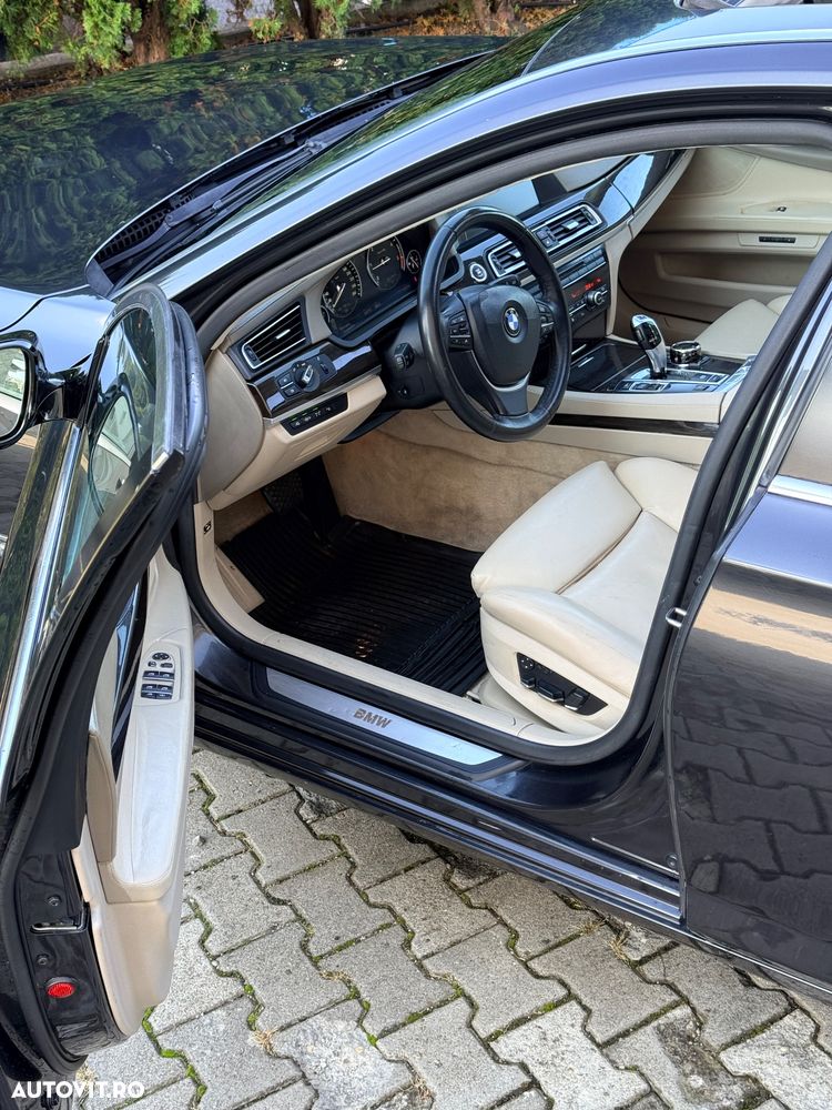 BMW Seria 7 730Ld Aut. - 11