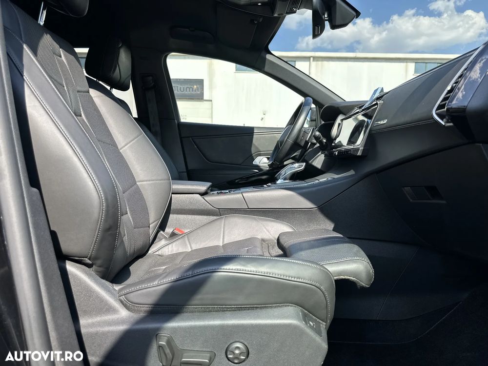 DS Automobiles DS 7 Crossback - 12