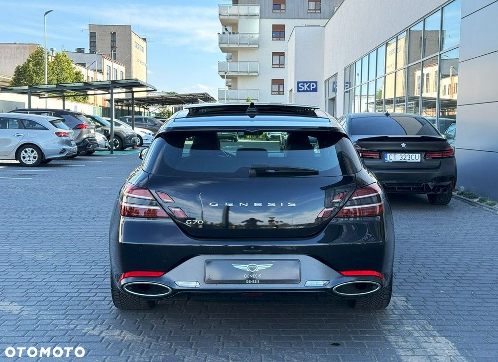 Genesis G70 - 6