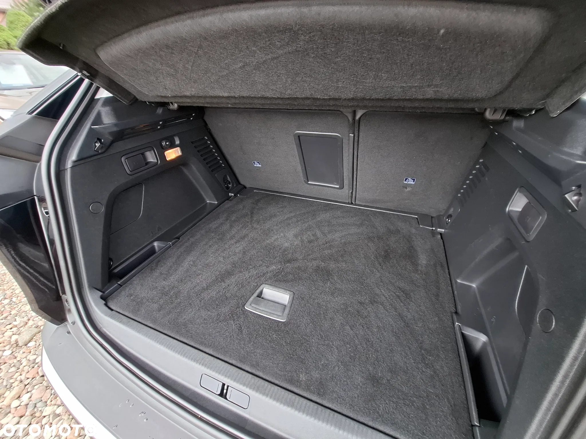 Peugeot 3008 1.6 THP Allure S&S EAT6 - 13