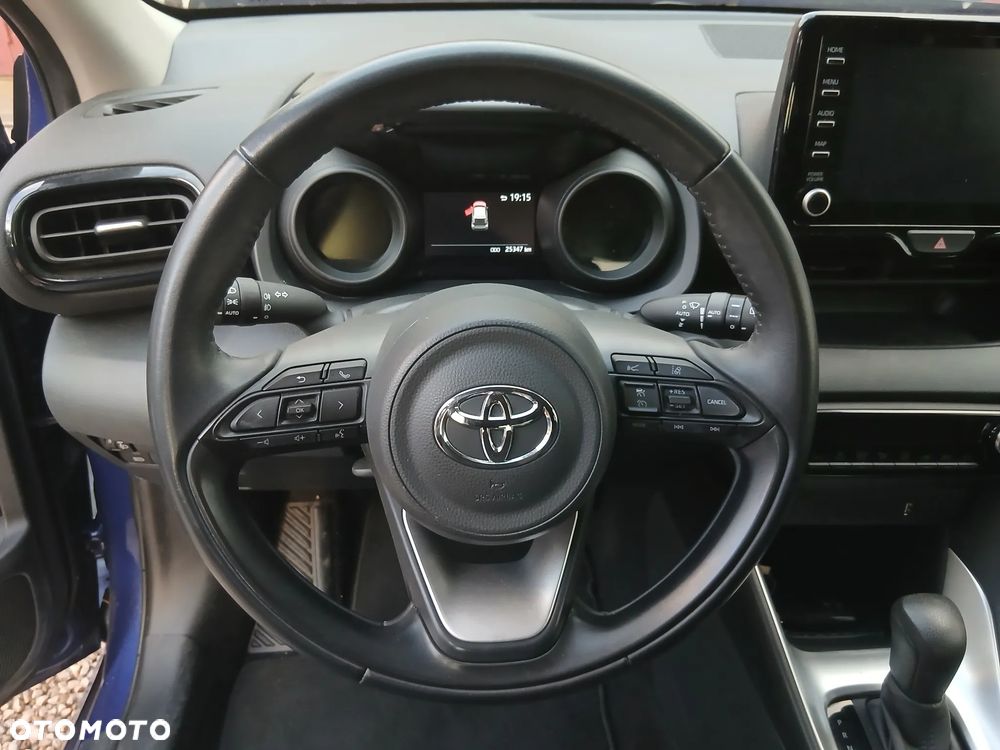 Toyota Yaris - 13