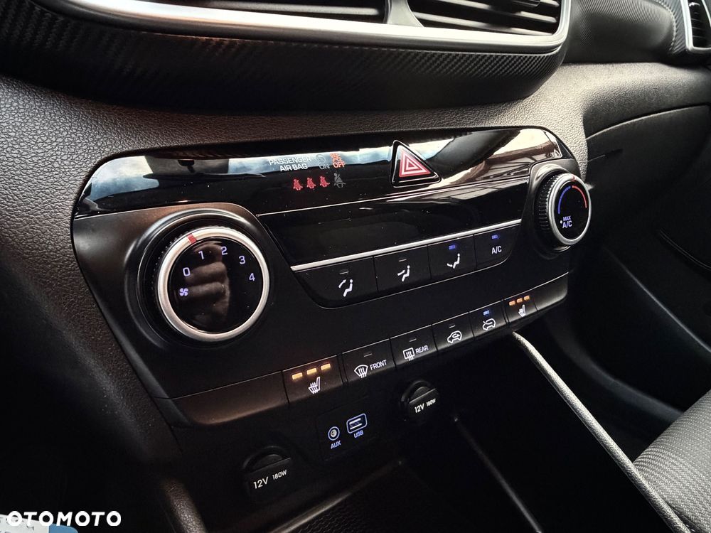 Hyundai Tucson ver-1-6-gdi-bluedrive-go-2wd - 32