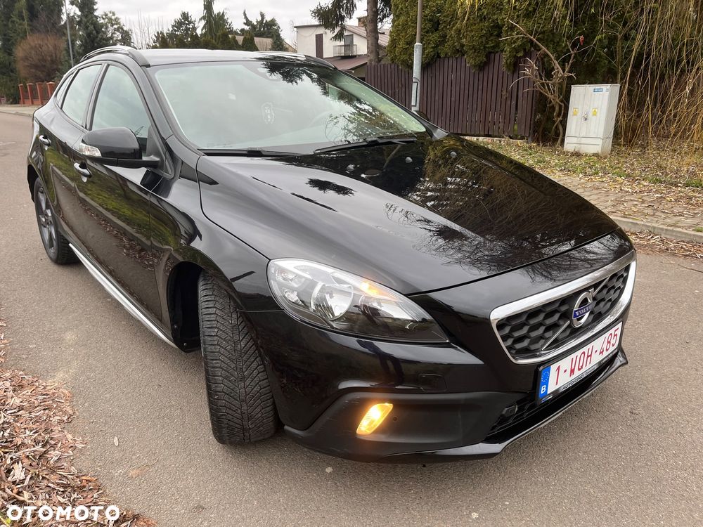 Volvo V40 Cross Country - 5