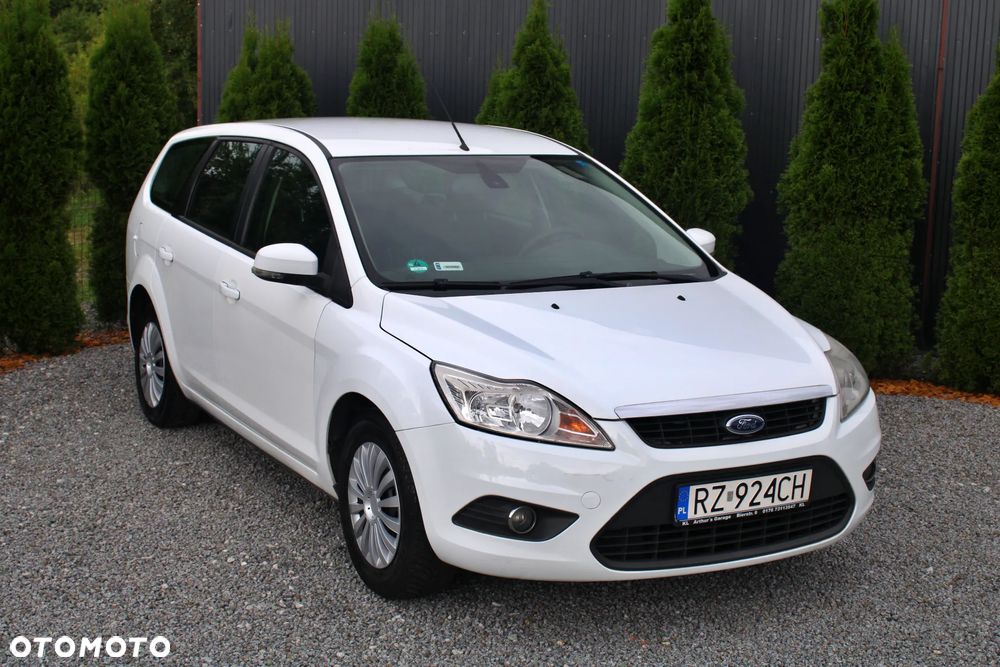Ford Focus 1.6 16V Trend - 3