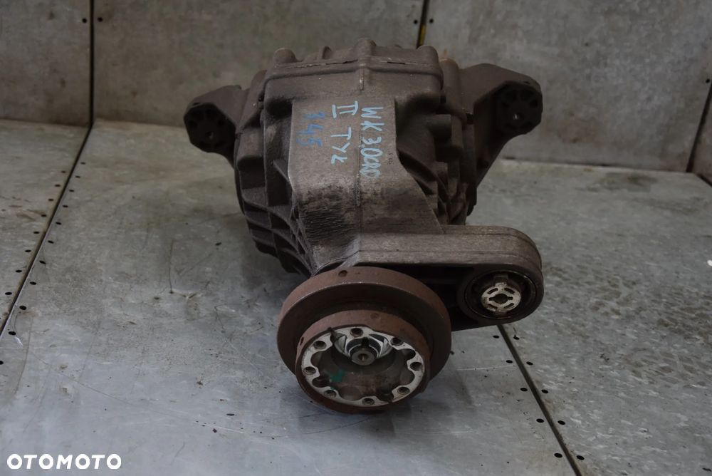 JEEP GRAND CHEROKEE WK2 3.0 CRD MOST TYŁ 3.45 - 5