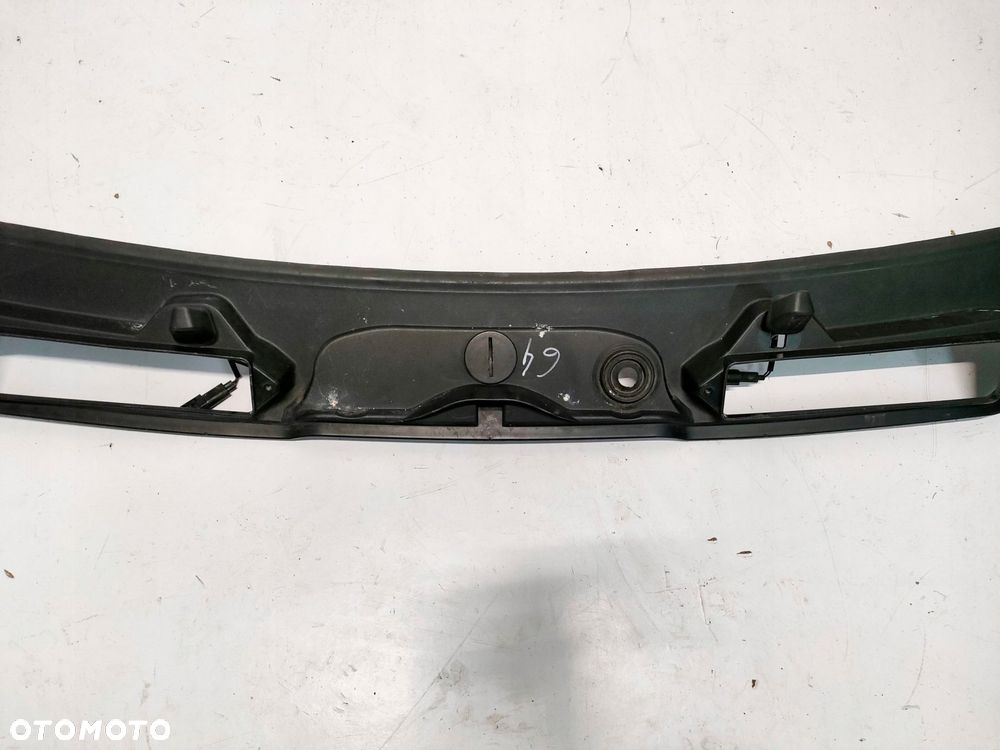 BMW E90 PODSZYBIE 15677210 - 9