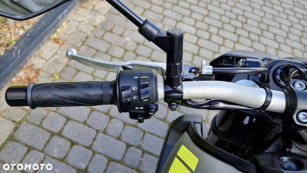 Yamaha MT - 10