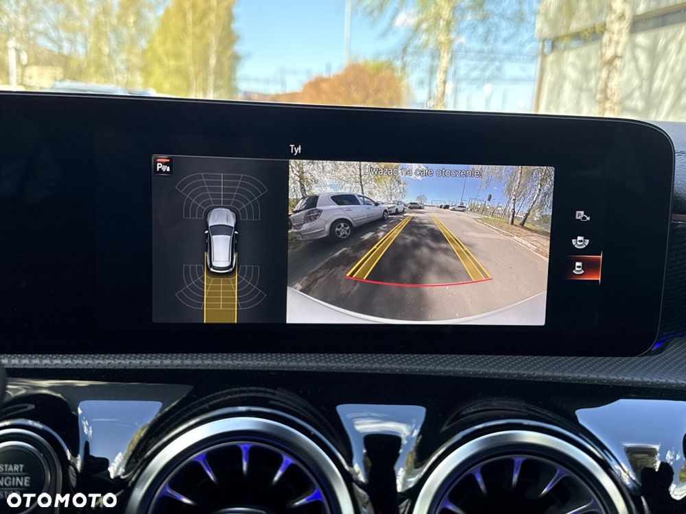 Mercedes-Benz CLA - 30