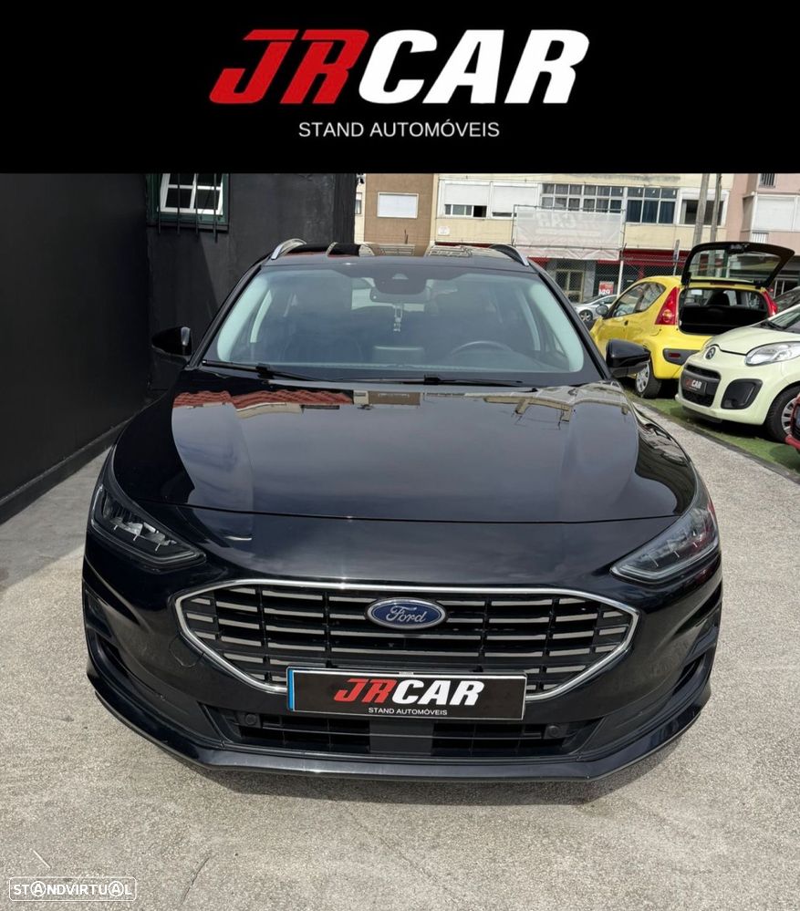 Ford Focus 1.0 EcoBoost S&S TITANIUM X - 8