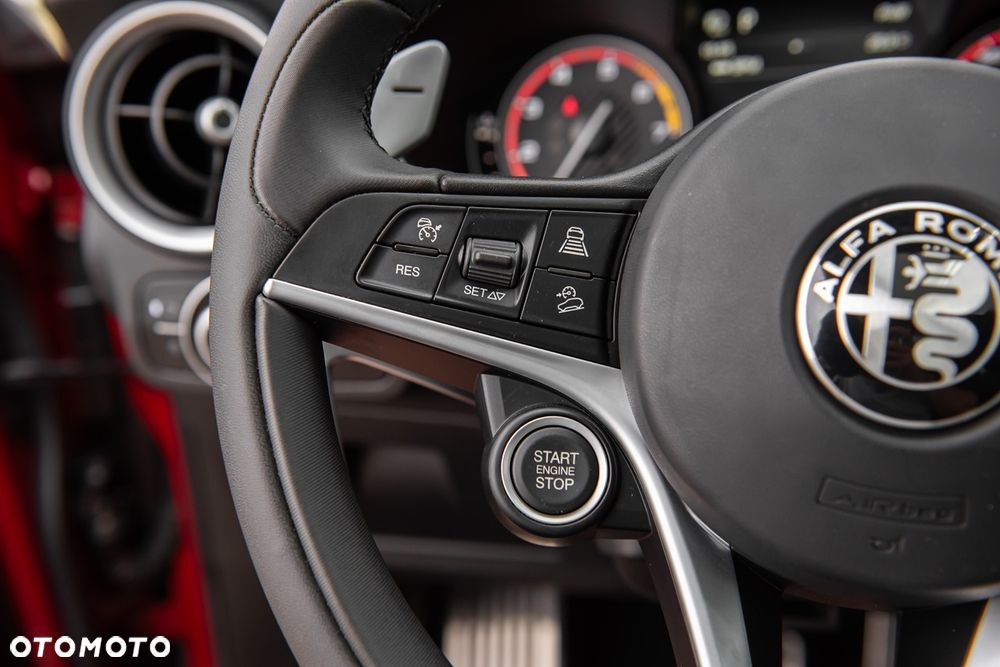 Alfa Romeo Stelvio - 27
