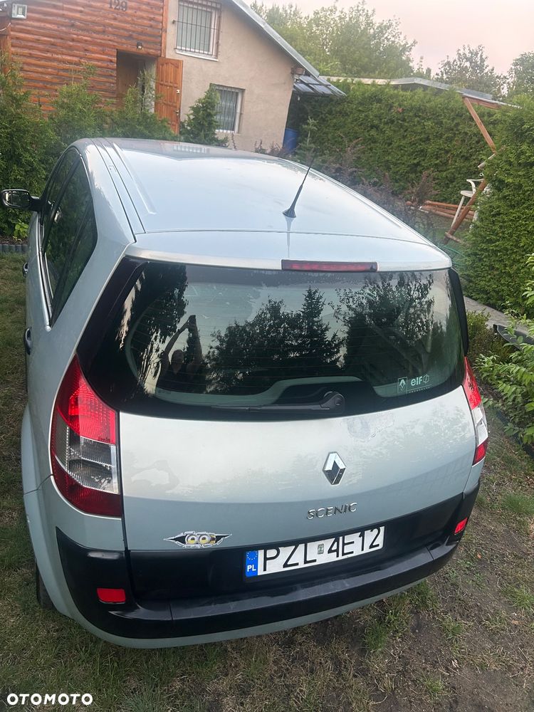 Renault Scenic 1.9 dCi Exception - 10
