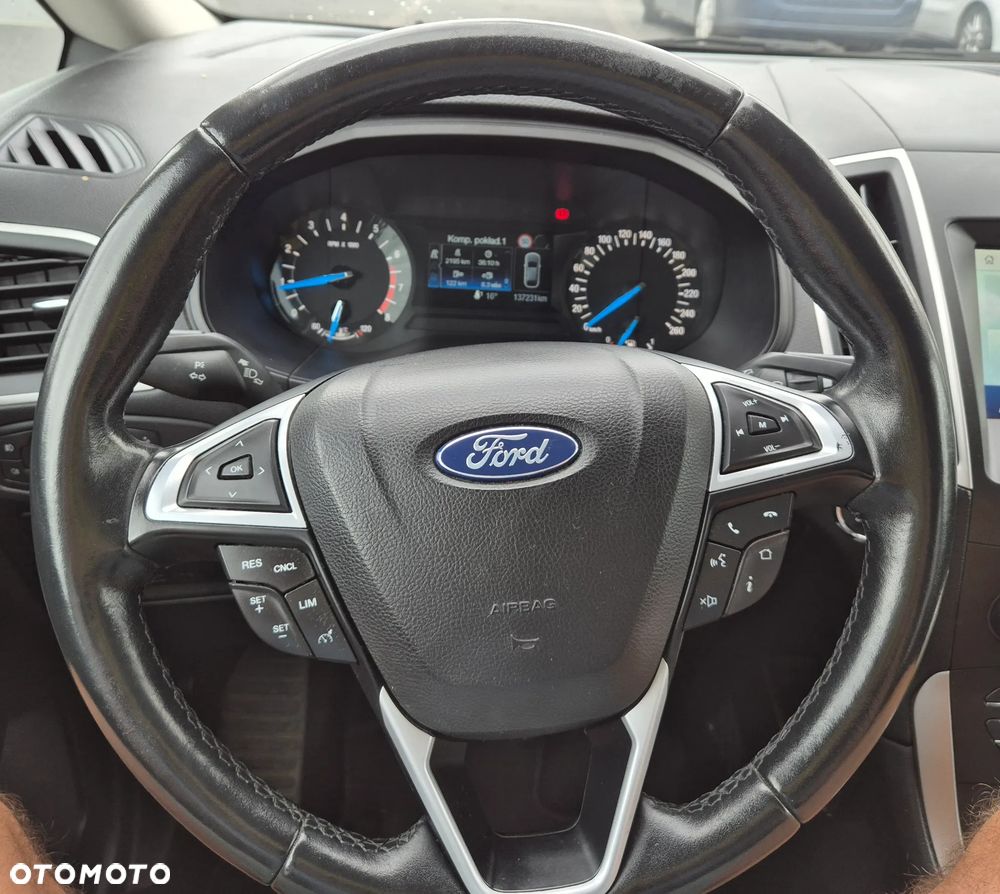 Ford S-Max 1.5 EcoBoost Titanium - 4