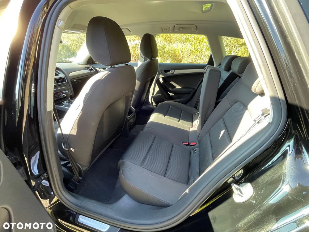 Audi A4 Avant 2.0 TDI DPF multitronic Attraction - 14