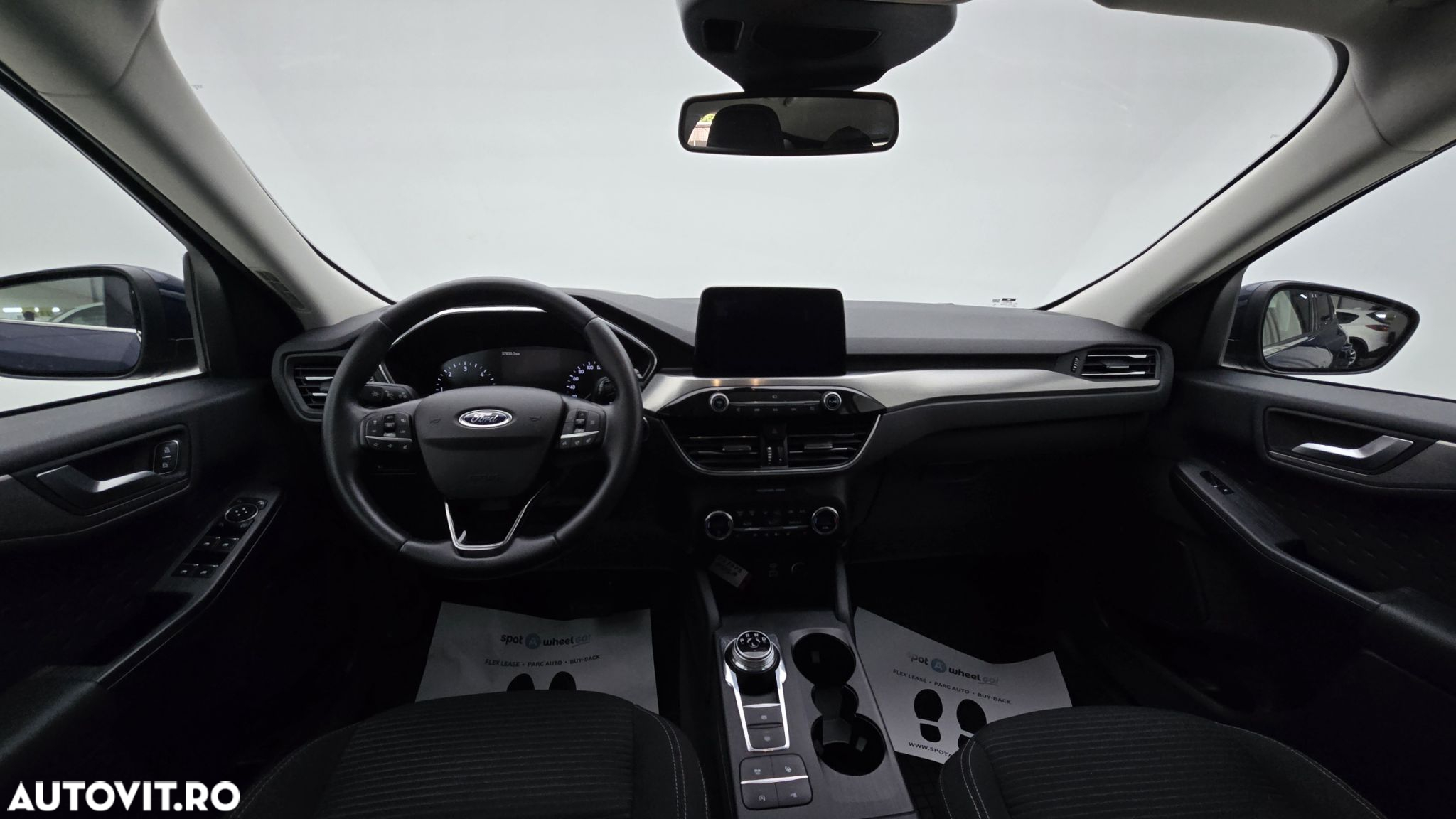 Ford Kuga - 14