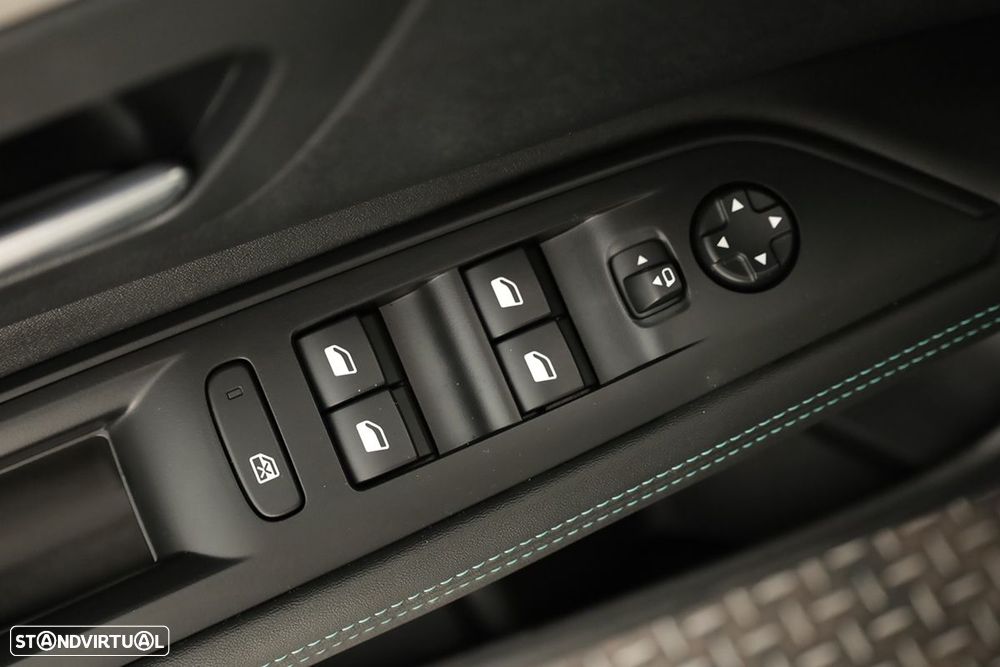 Peugeot 3008 1.6 Hybrid Allure Pack e-EAT8 - 22