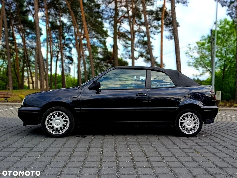 Volkswagen Golf - 2