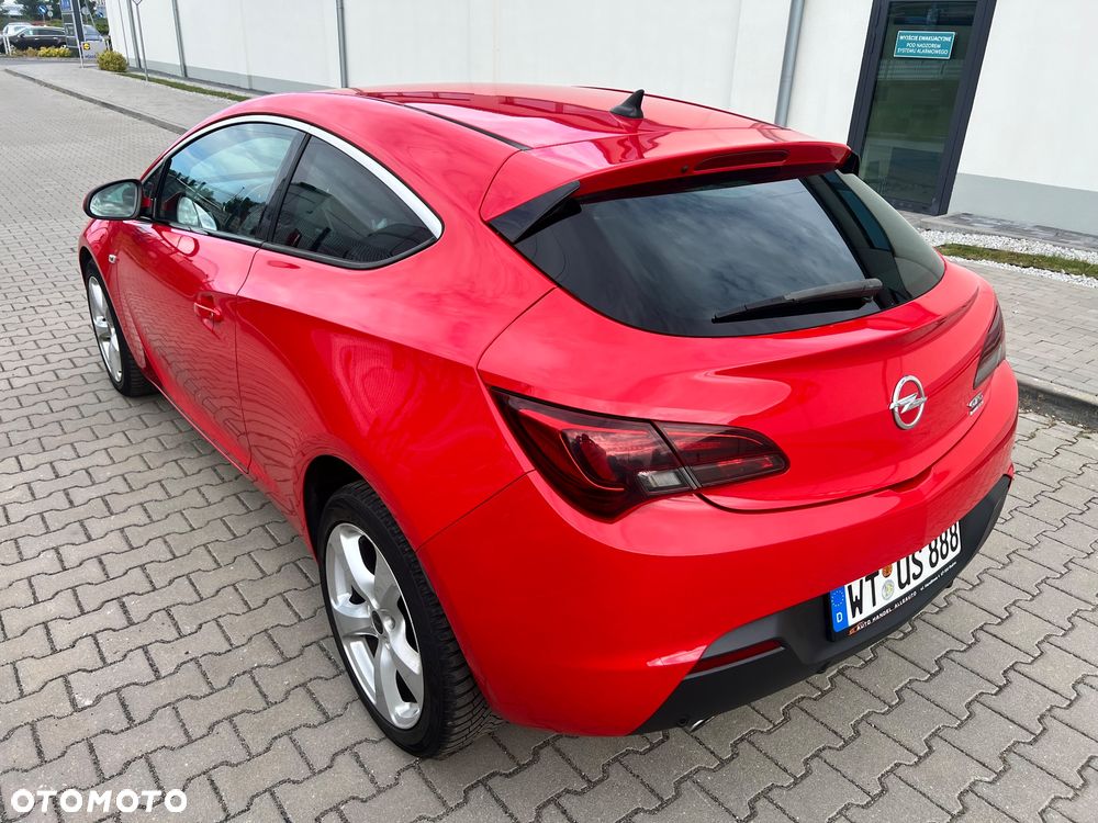 Opel Astra 1.6 Turbo Edition - 9