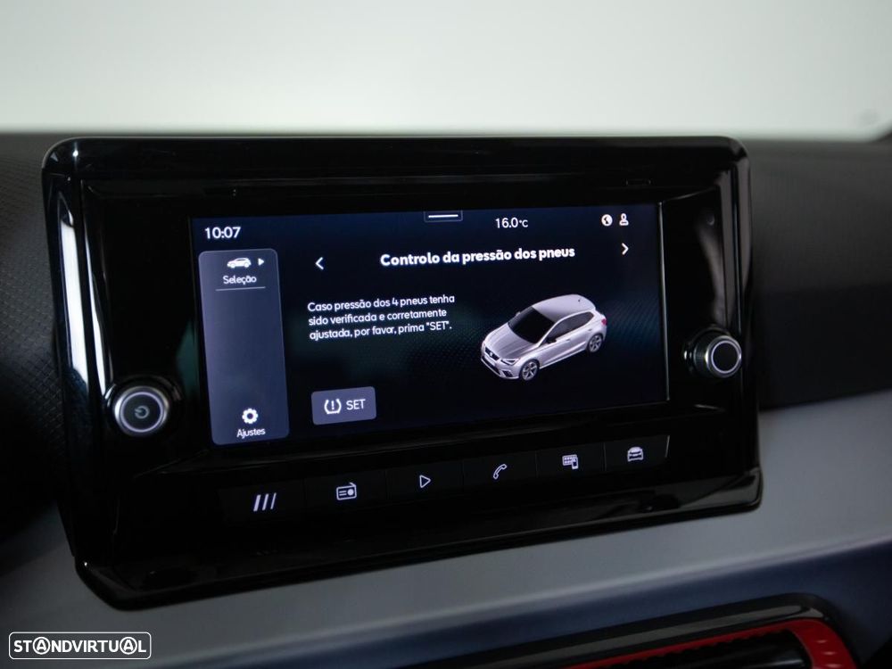 SEAT Ibiza 1.0 TSI S&S DSG FR - 28