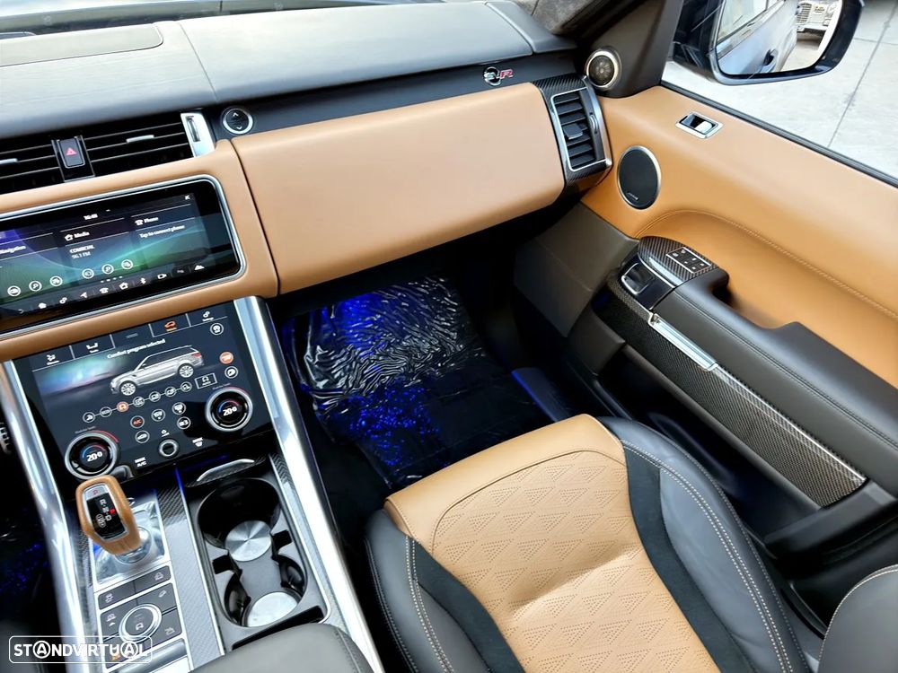 Land Rover Range Rover Sport P575 5.0 V8 SVR Carbon Edition - 28