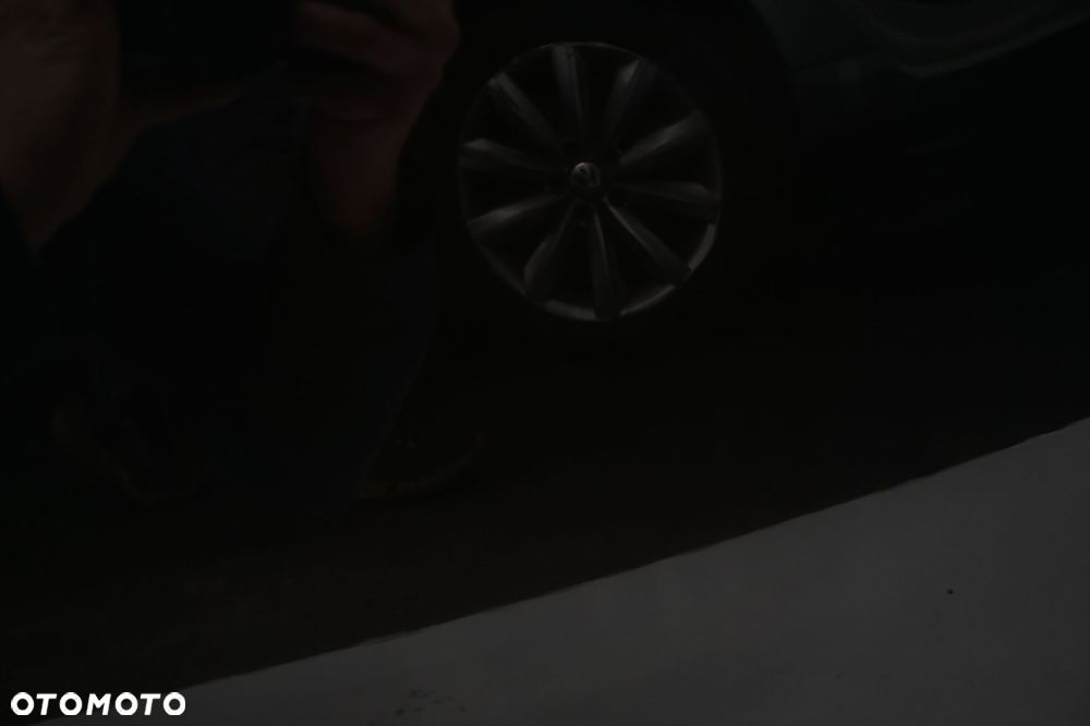 PORSCHE CAYENNE 7L MASKA LO41 - 10