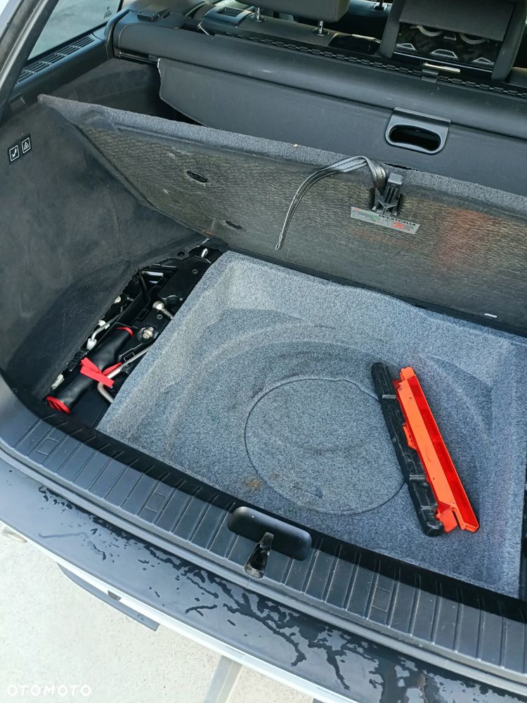 BMW Seria 3 318i Edition Lifestyle - 14