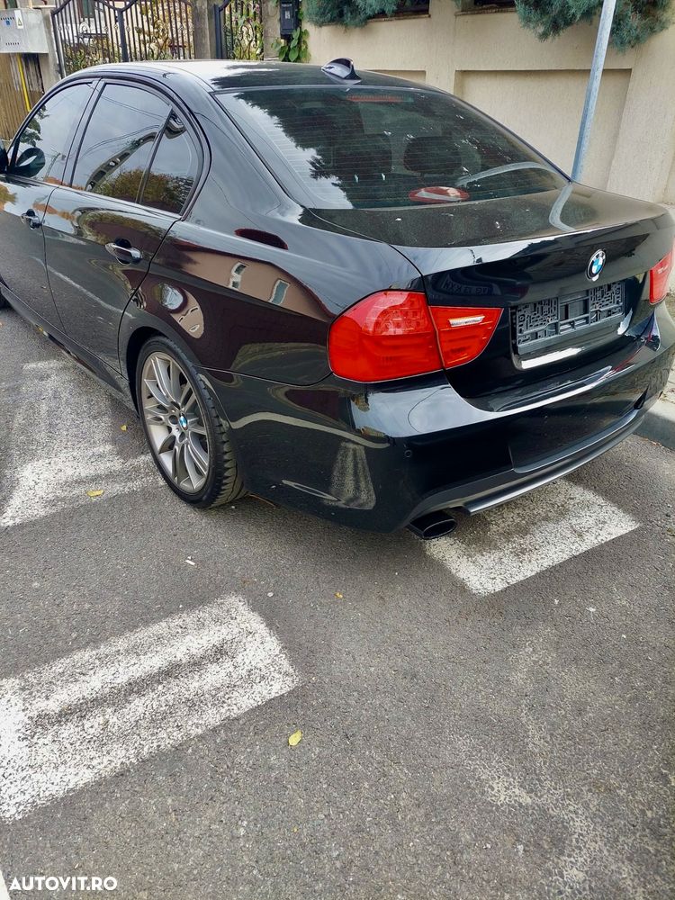 BMW Seria 3 318i - 4
