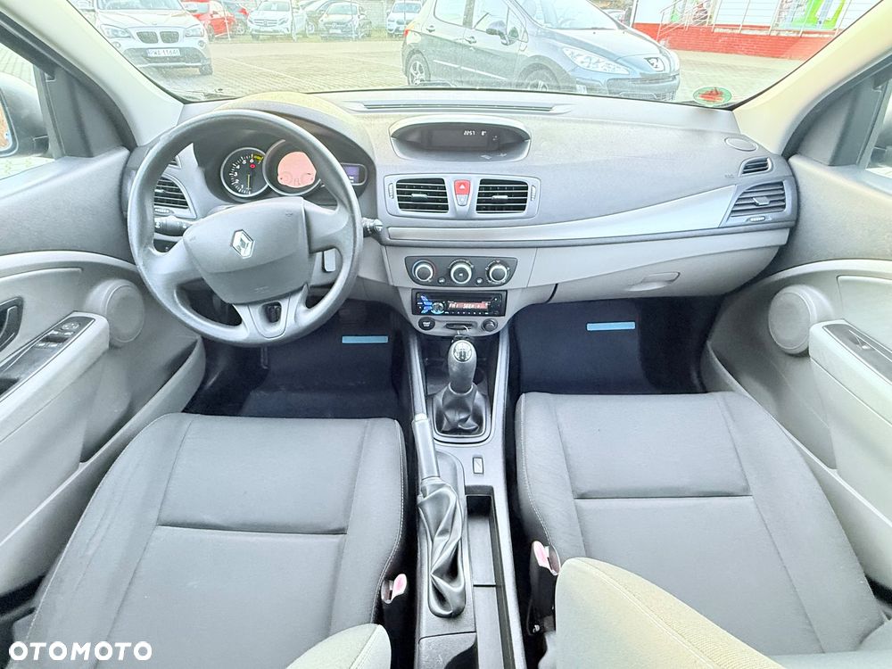 Renault Megane Grandtour 1.6 16V 100 Paris - 11