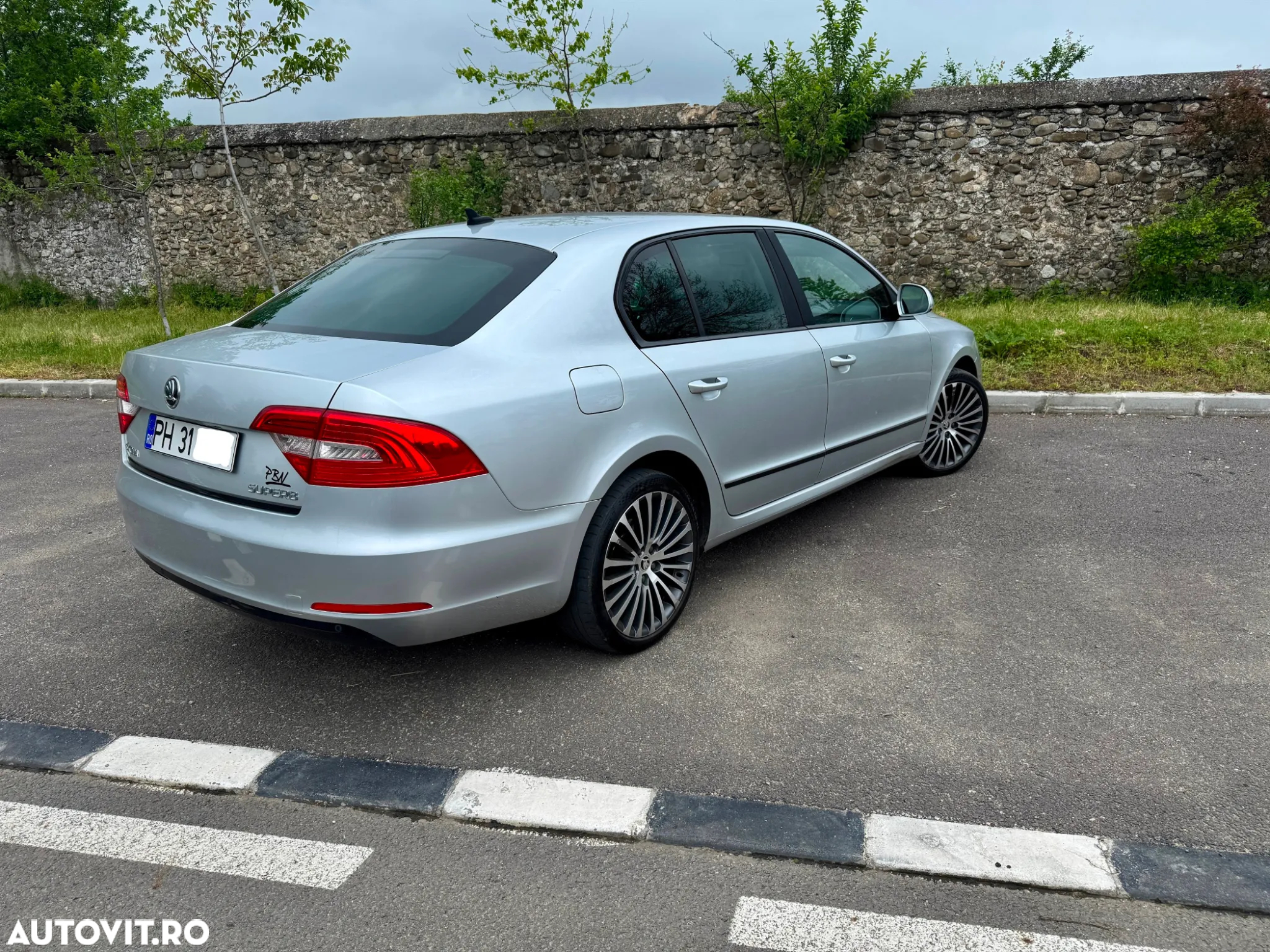 Skoda Superb 2.0 TDI 4X4 Ambition - 3