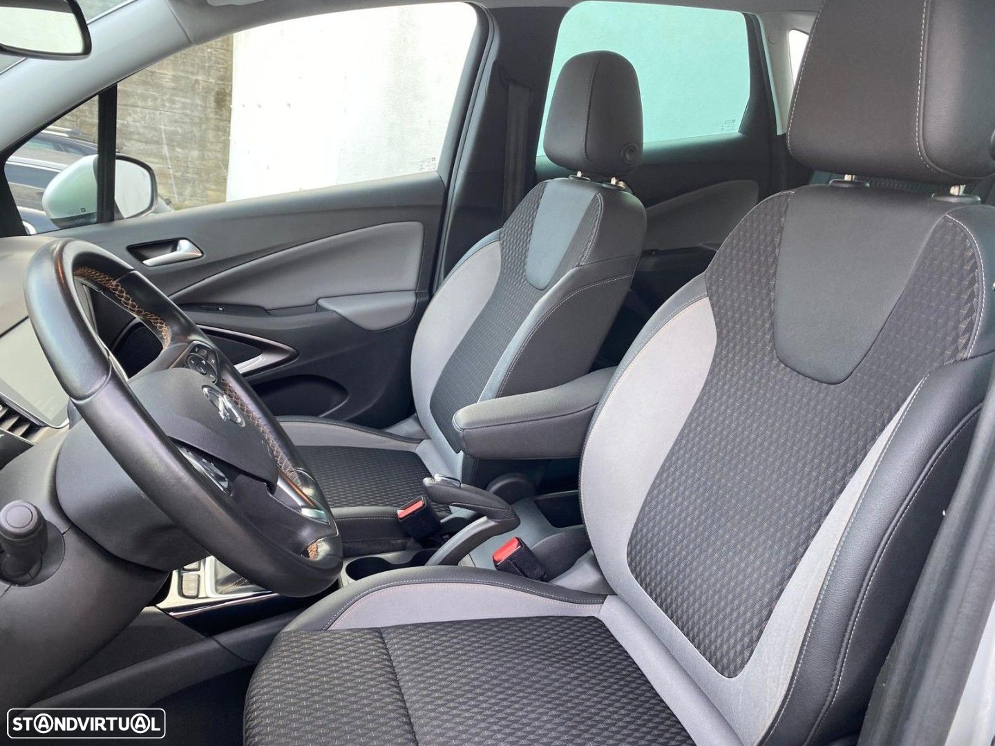 Opel Crossland X 1.2 T Innovation J17 - 19