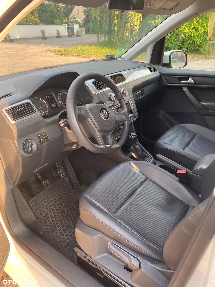 Volkswagen Caddy - 12