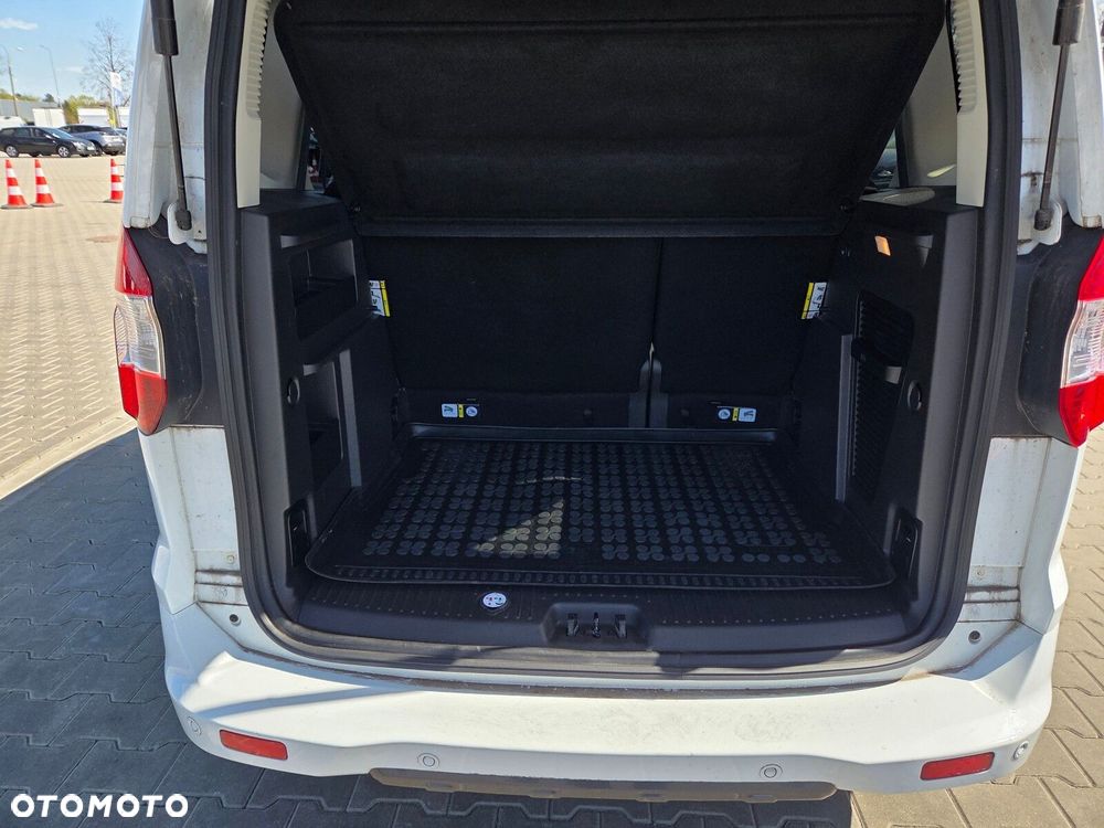 Ford Tourneo Courier 1.0 EcoBoost Sport - 13