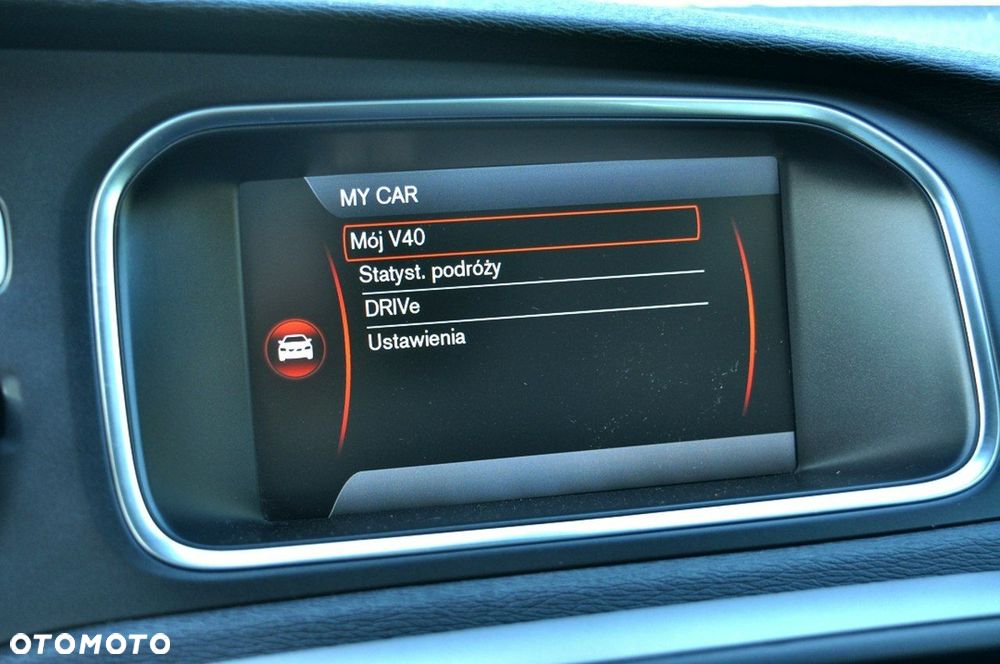 Volvo V40 D3 Kinetic - 19