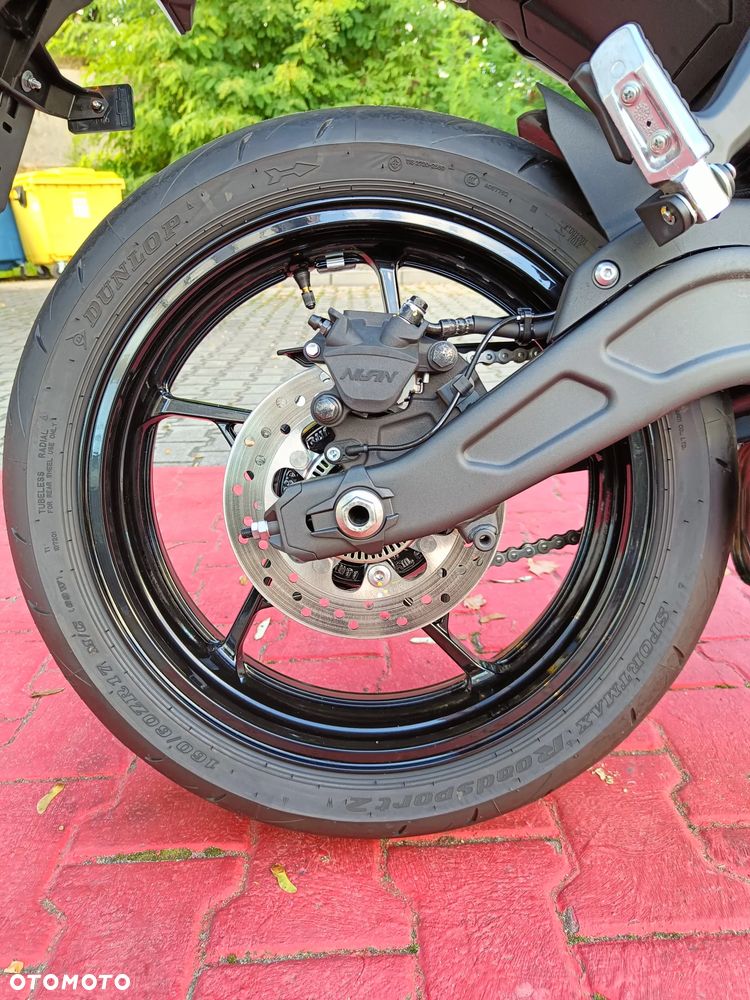 Kawasaki Z 650 - 15