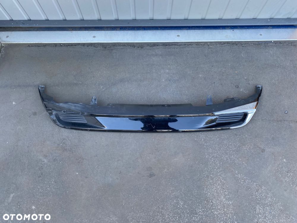 Toyota Corolla E21 E210 KOMBI TOURING Lift SPOILER NAKŁADKA LISTWA DYFUZOR DOKŁADKA DOLNA DO ZDERZAKA TYLNEGO W NA ZDERZAK TYLNY TYŁ  52453-02250 5245302250 52724-02030 5272402030 Hybrid HYBRYDA  spojler 210 E 21+ chrom lewy - 2