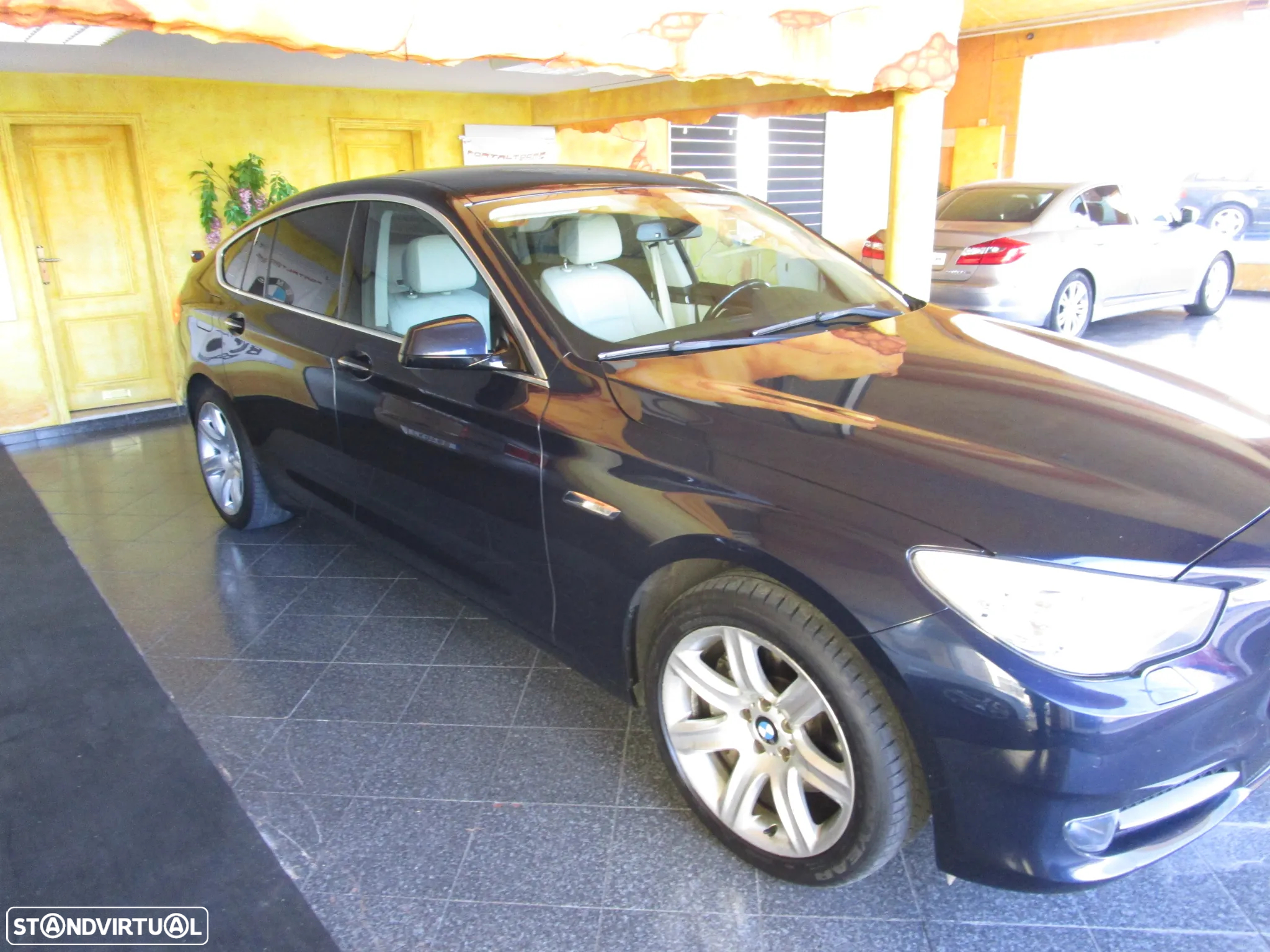 BMW 520 Gran Turismo d Line Luxury - 51
