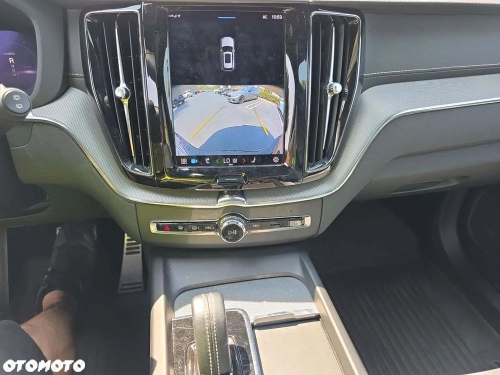 Volvo XC 60 T8 AWD Recharge Geartronic RDesign - 8
