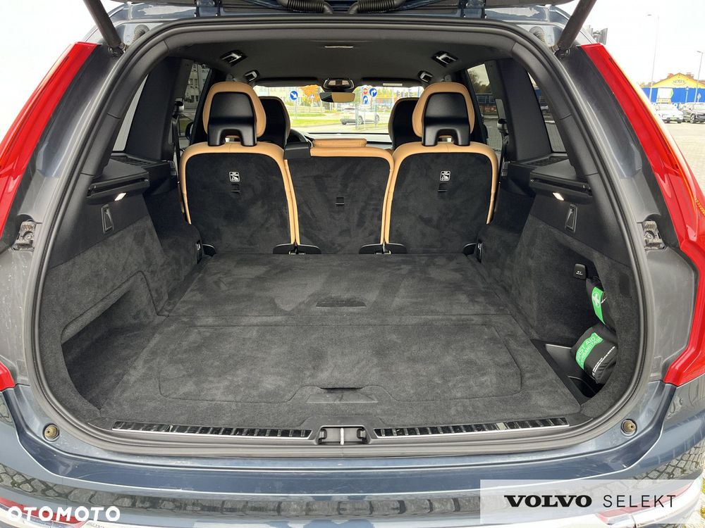 Volvo XC 90 - 36