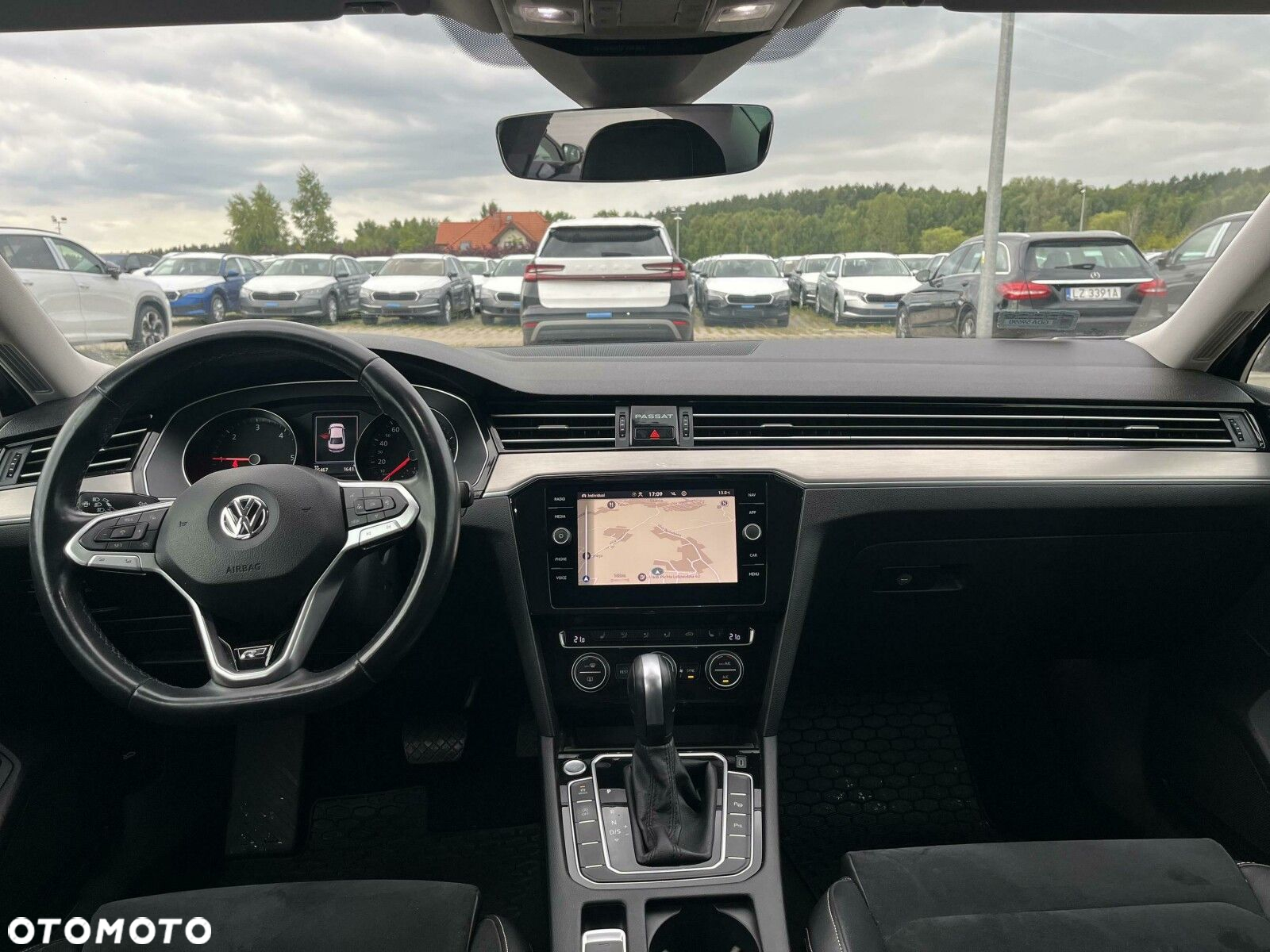 Volkswagen Passat 2.0 TDI Elegance DSG - 10