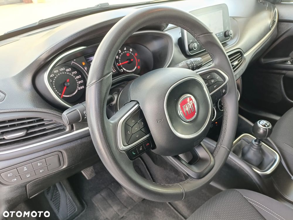 Fiat Tipo - 15
