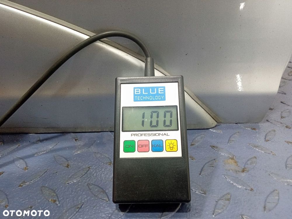 TOYOTA YARIS VERSO 99- DRZWI TYŁ PRAWE TYLNE 199 - 9