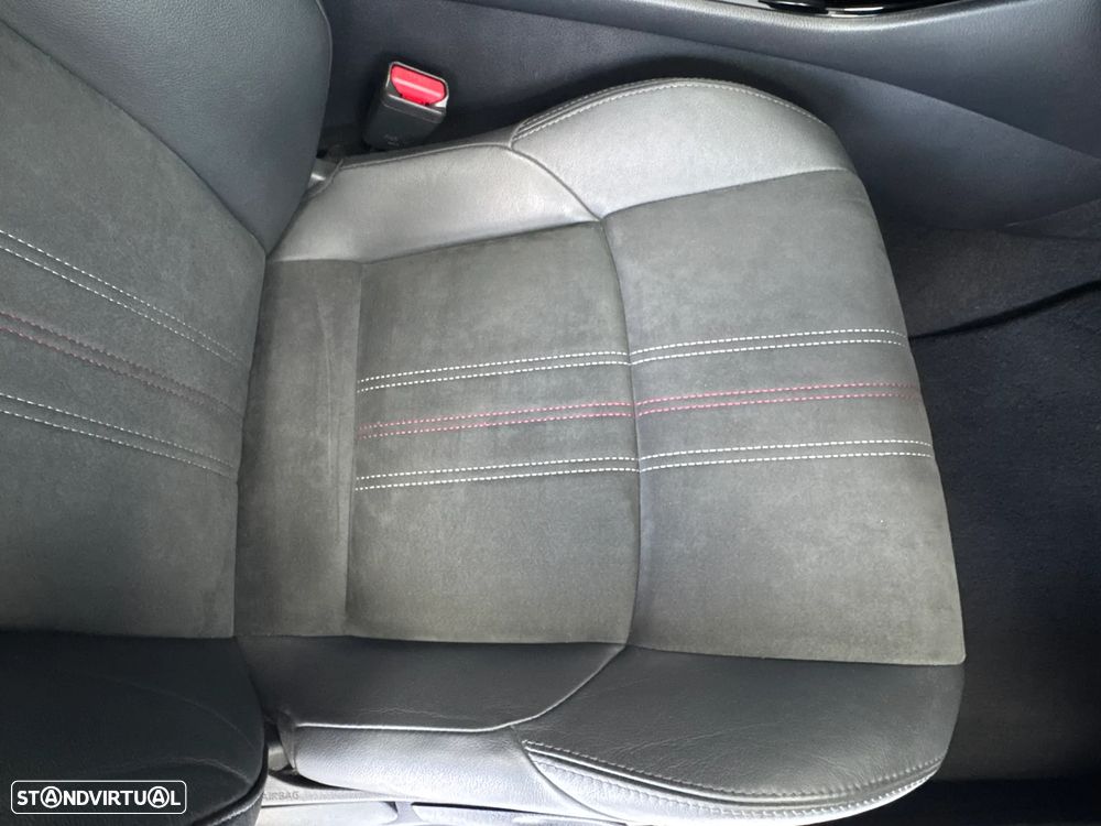 Toyota C-HR 2.0 Hybrid GR Sport - 48