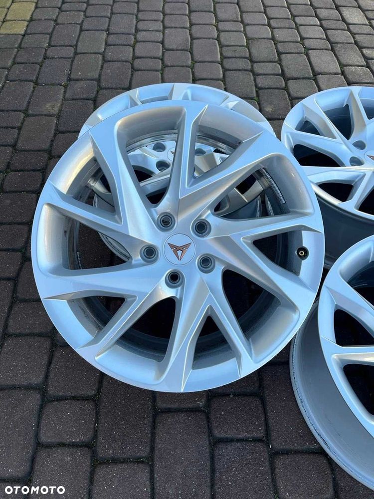 Oryginalne alufelgi Seat 5x112 18 cali CUPRA FORMENTOR