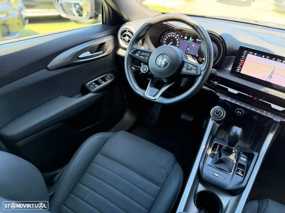 Alfa Romeo Tonale 1.3 Plug-In Hybrid TI e-AWD - 23