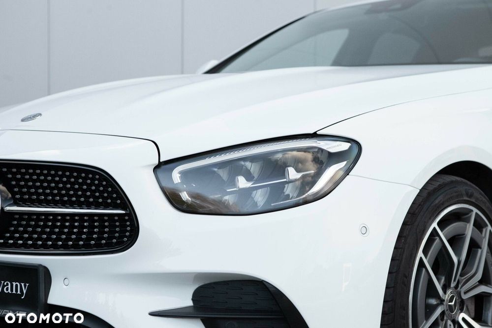 Mercedes-Benz Klasa E 220 d 4-Matic AMG/Avantgarde - 14