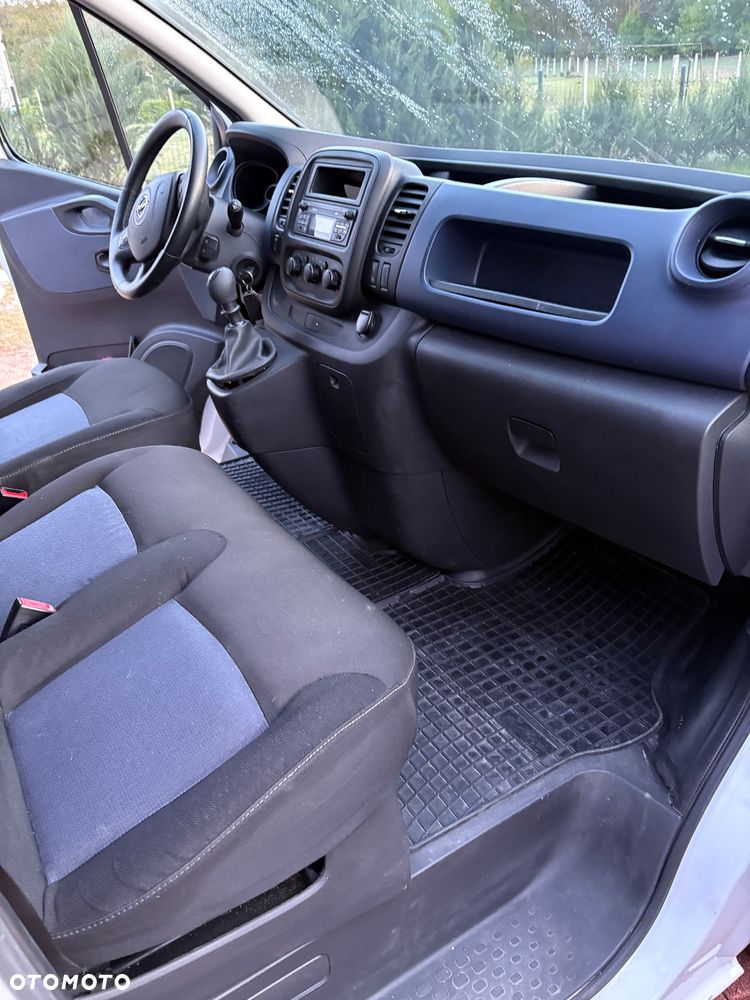 Opel Vivaro - 7