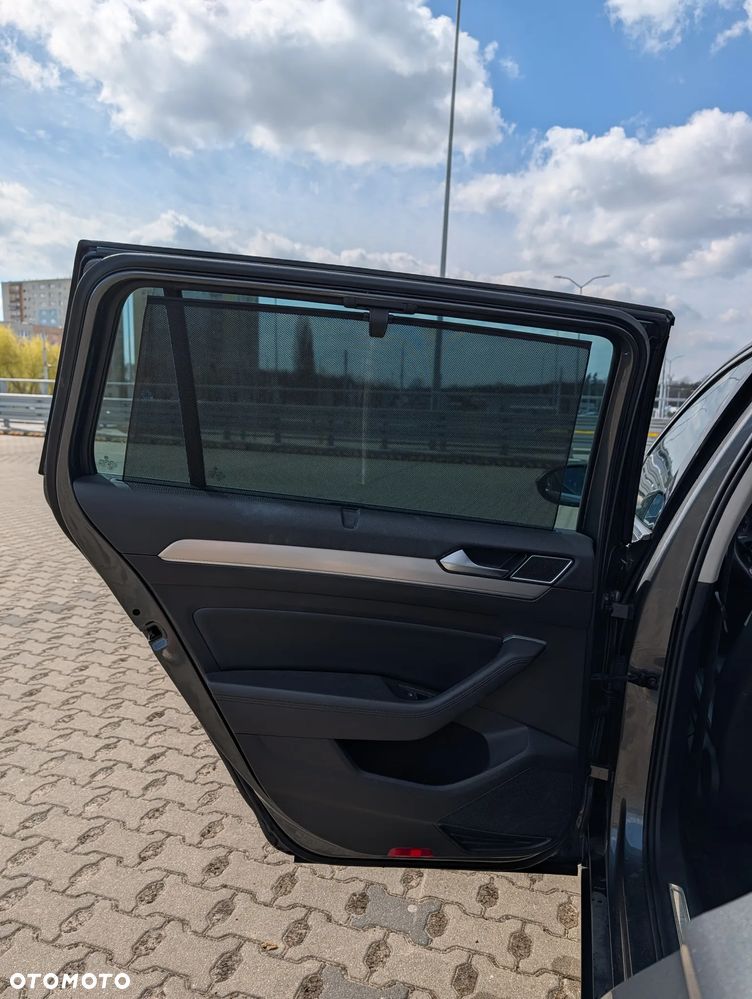 Volkswagen Passat 2.0 TDI BMT Highline DSG - 11