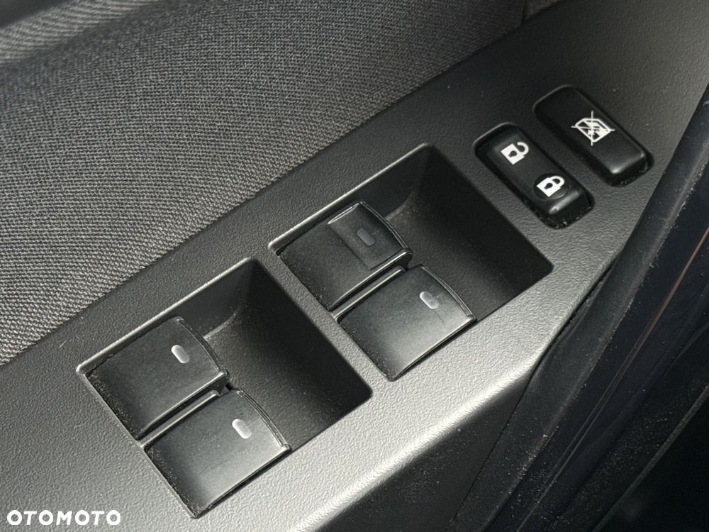 Toyota Auris - 18